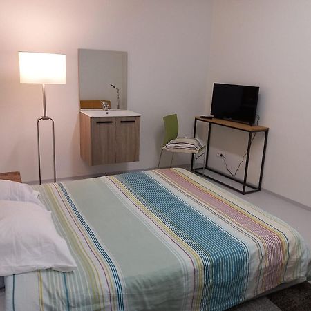 Chez Jean Claude Chambre 2 Personnes Вавр Экстерьер фото